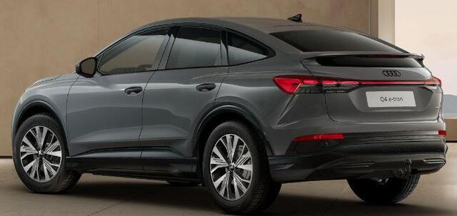 Audi Q4 Sportback e-tron 45 quattro | Advanced edition | 82 kWh | 19 inch | Privacyglas | Trekhaak | Optiek zwart plus | Assistent. pakket plus