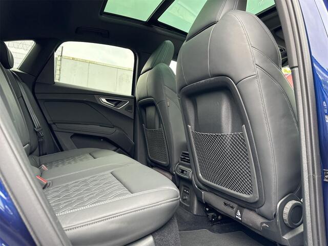 Audi Q4 Sportback e-tron 50 Quattro S Line 77 kWh 300 PK ACC Panoramadak Head-Up Trekhaak 21 Inch Camera Matrix LED