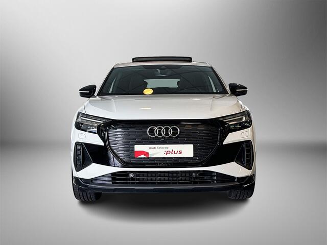 Audi Q4 Sportback e-tron 50 77 kWh 300pk Quattro / MMI navigatie plus / Comfortpakket / Matrix-led / Assistentiepakket plus