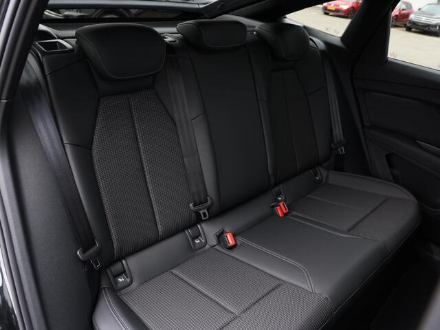 Audi Q4 Sportback e-tron 45 quattro S Edition 82 kWh | 286 PK | Assistentieplus pakket | Comfort pakket | Optiek zwart plus | Trekhaak |