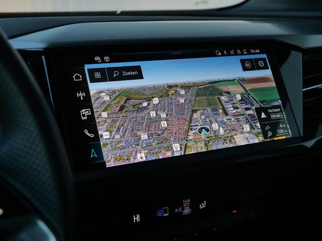 Audi Q4 Sportback e-tron 35 S edition 55 kWh - 170pk AUTOMAAT BTW / Leder / S-Line / Adaptive Cruise / 21inch / Camera