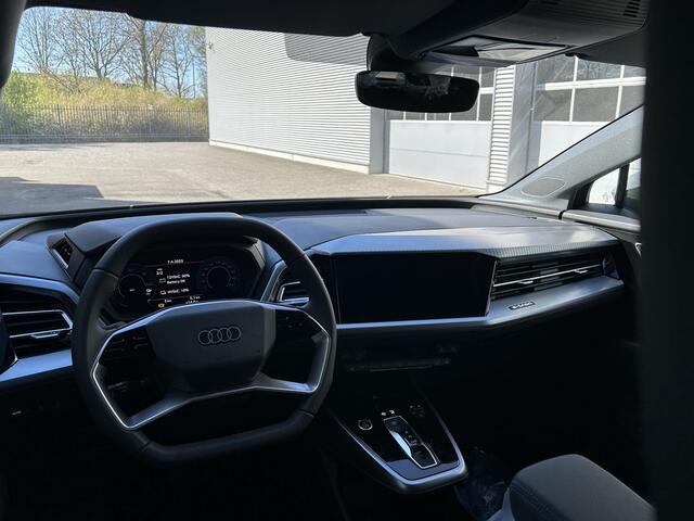 Audi Q4 Sportback e-tron Advanced edition e-tron 45 82 kWh 210 kW / 286 PK Trekhaak | Adaptieve Cruise Control | Camera |