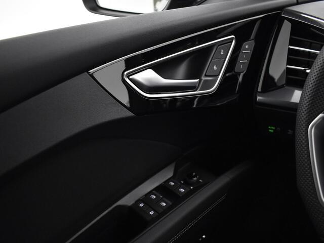 Audi Q4 Sportback e-tron S edition e-tron 45 82 kWh 210 kW / 286 PK Sportba Assistentiepakket plus - Comfortpakket plus - Klimaatregelingpakket