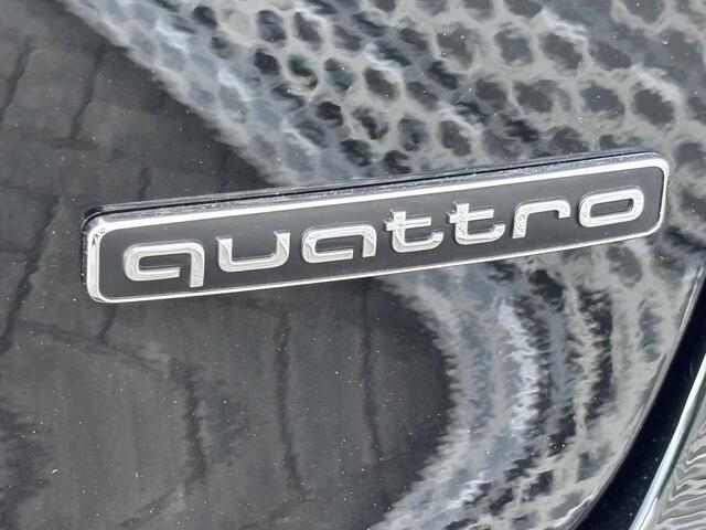Audi Q4 Sportback e-tron S edition e-tron 45 82 kWh 210 kW / 286 PK Sportba 21" LM Velgen / Panorama dak / Afneembare Trekhaak / Quattro /