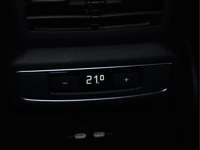 Audi Q4 Sportback e-tron 45 quattro S Edition 82 kWh 286 pk Sonos Navigatie pro 20"velgen keyless 47