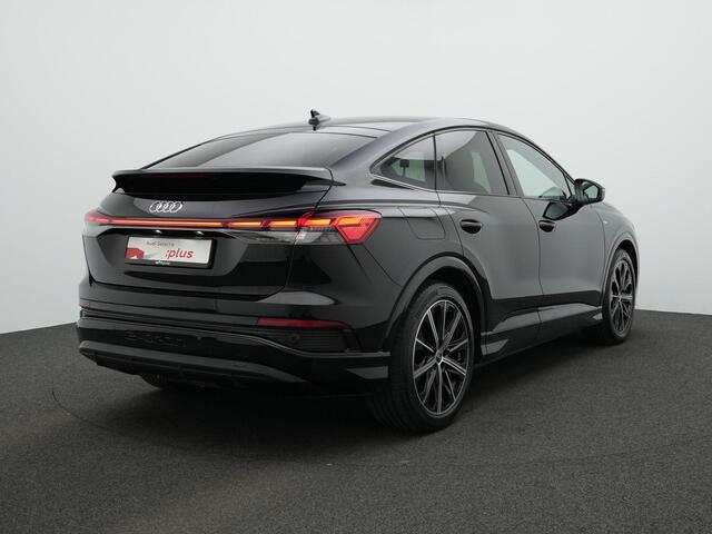 Audi Q4 Sportback e-tron 35 S-Line 55 kWh 170 pk | Matrix LED | Navigatie | Achteruitrijcamera | Stoelverwarming | Adaptive Cruise