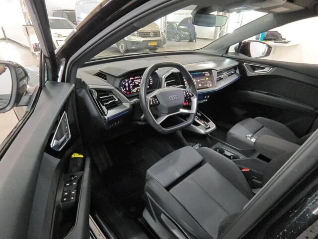 Audi Q4 Sportback e-tron 40 Advanced edition 77 kWh | Stoelverwarming | Stuurverwarming | Adaptive Cruise Control | Navigatie | Camera | Trekhaak | Keyless | RS Seats | Matrix LED |