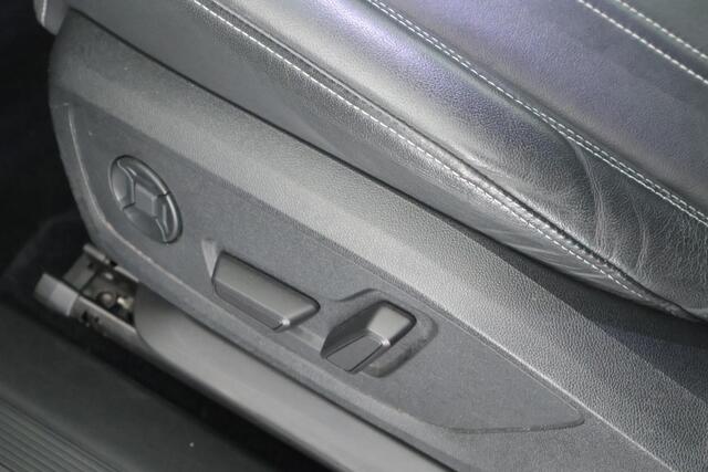 Audi Q4 Sportback e-tron 40 204pk S edition 77 kWh SOH 91% Leder Memory Sonos Head-Up Stoelverwarming Warmtepomp Camera Navigatie 2x S-Line