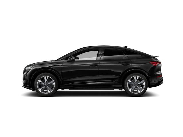 Audi Q4 Sportback e-tron 45 S edition Competition 82 kWh 286 pk | Assistentiepakket plus | Comfortpakket | Lichtpakket plus ambient light | Optiekpakket zwart plus |