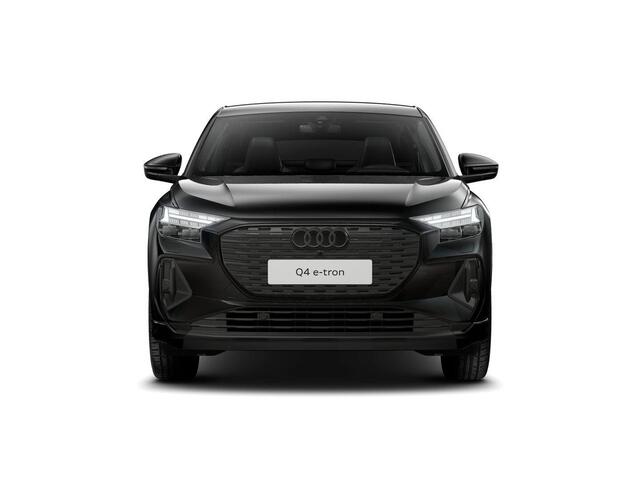 Audi Q4 Sportback e-tron 45 S edition Competition 82 kWh 286pk | Assistentiepakket plus | Optiekpakket zwart plus | Ambient lichtpakket | Stoelverwarming voor |