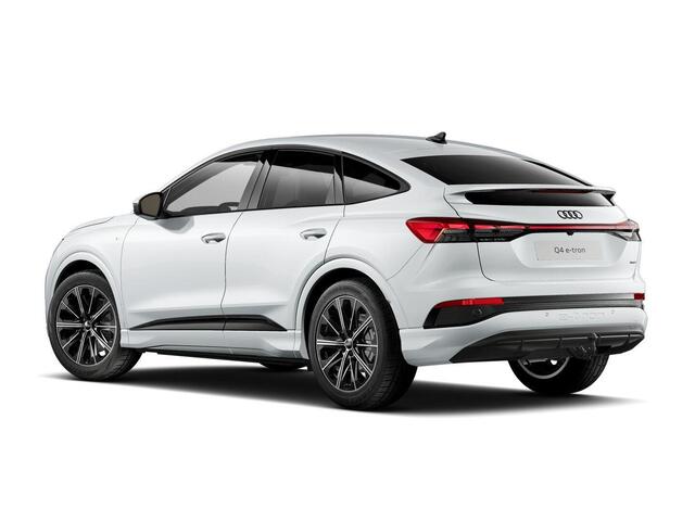 Audi Q4 Sportback e-tron 45 S edition Competition 82 kWh 286pk | Wegklapbare trekhaak | Assistentiepakket plus | Trekhaak | Ambient lichtpakket | Optiekpakket zwart plus |