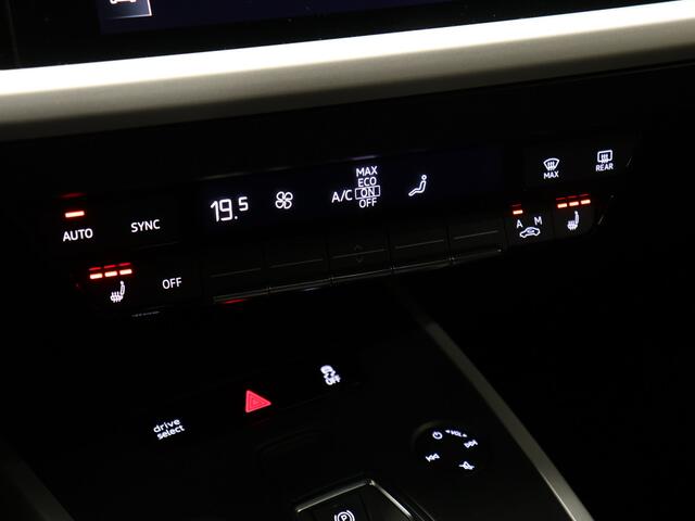 Audi Q4 Sportback e-tron 40 Sport Edition 77 kWh [APPLE CARPLAY, STOELVERWARMING, LED, CRUISE CONTROL, DIGITAL DASH, ELEKTRISCHE ACHTERKLEP, NIEUWSTAAT]
