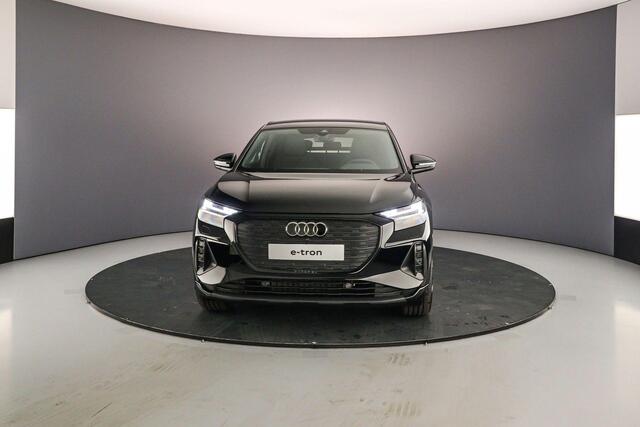 Audi Q4 Sportback e-tron 40 Advanced edition 77 kWh | Adaptieve Cruise | Apple/Android Play | Camera | Matrix LED | Comfort-pakket | Assistentie Pakket | Assistentie pakket Parking |