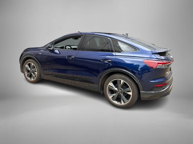 Audi Q4 Sportback e-tron 40 S edition 204 PK 77 kWh · SOH 96,3% · Panoramadak · Camera · Apple/Android Car Play · Navigatie · Head-Up Display ·
