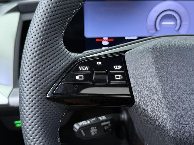 Audi Q4 Sportback e-tron S edition quattro performance 82 kWh | Panoramadak | Memory Stoelen | Sonos | Lederen Stoelen | | Head-Up Display | Matrix-Verlichting |