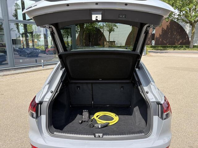 Audi Q4 Sportback e-tron 45 S Edition 82 kWh 21000 KM ! | SOH 92% | S-LINE | ADAPT. CRUISE CONTROL | STOELVERWARMING | ELEK. ACHTERKLEP | ACHTERUITRIJCAMERA