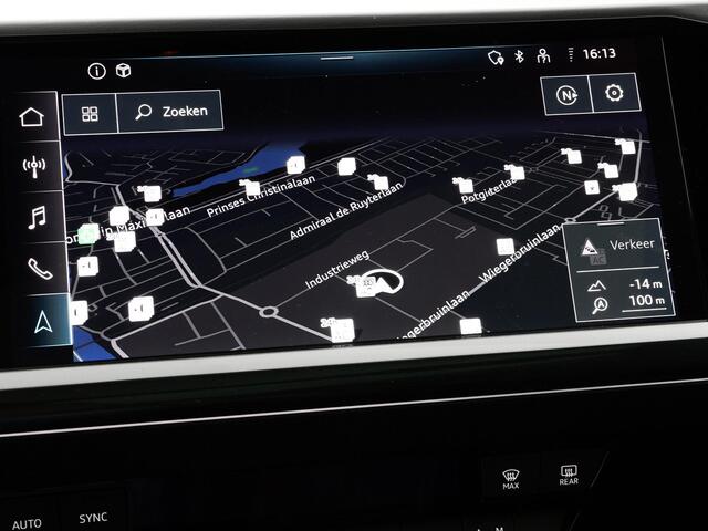Audi Q4 Sportback e-tron 40 S edition 204 PK 77 kWh · SOH 96,3% · Panoramadak · Camera · Apple/Android Car Play · Navigatie · Head-Up Display ·