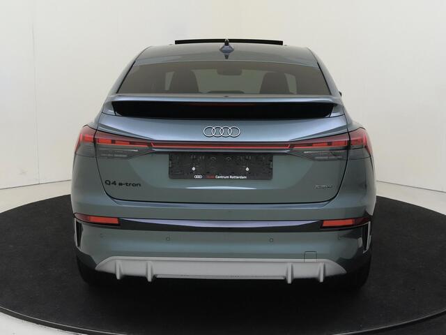 Audi Q4 Sportback e-tron S edition quattro performance 82 kWh | Panoramadak | Lederen bekleding | Elek. verstelbare voorstoelen | Comfortsleutel | S-line in- en exterieur