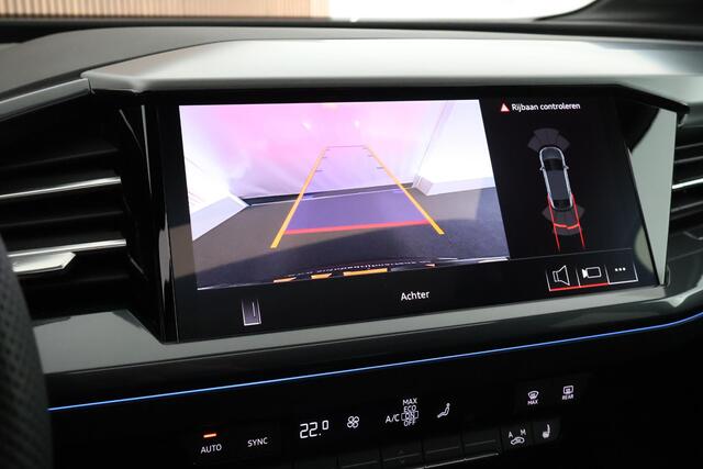 Audi Q4 Sportback e-tron 45 286pk quattro S Edition 82 kWh Camera Panoramadak Stoelverwarming Navigatie