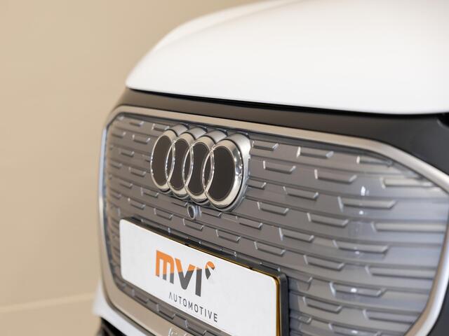 Audi Q4 Sportback e-tron 40 S edition 77 kWh / 204pk / Panoramadak / Leder