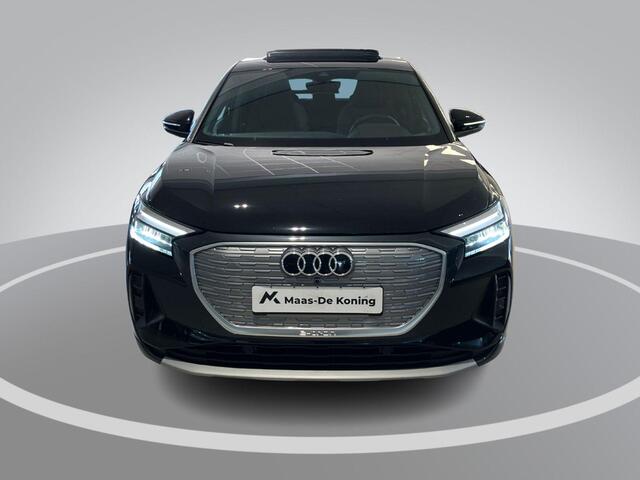 Audi Q4 Sportback e-tron 40 Advanced 150kW/204PK 82 kWh · Panoramadak · Trekhaak · Stoelverwarming · Apple/Android Car Play
