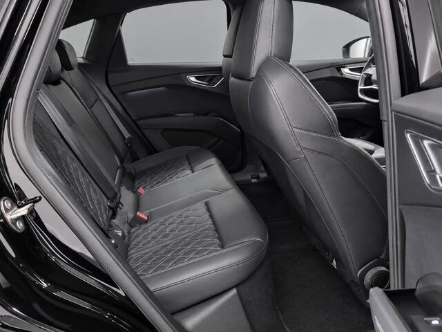 Audi Q4 Sportback e-tron 40 S edition 77 kWh / Navigatie / App connect / Camera / Leder / Lichtermaal 20 inch /