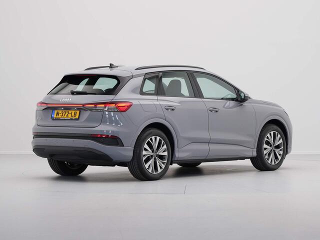 Audi Q4 e-tron 35 Launch edition Advanced 55 kWh Navigatie Pdc Stoelverwarming Cruise