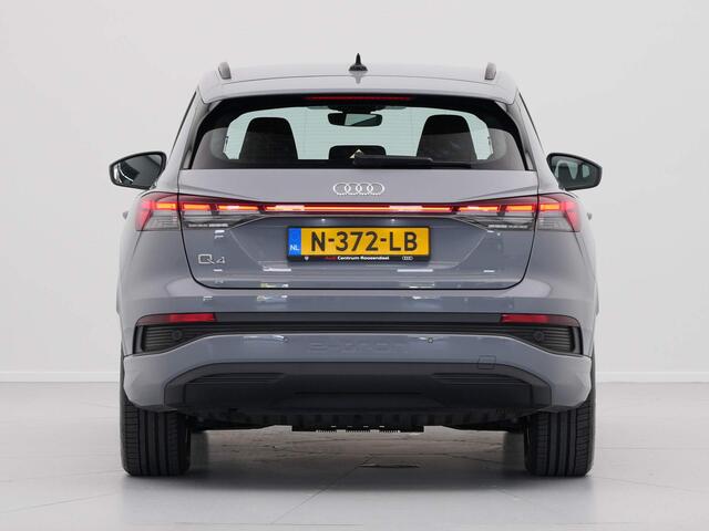 Audi Q4 e-tron 35 Launch edition Advanced 55 kWh Navigatie Pdc Stoelverwarming Cruise