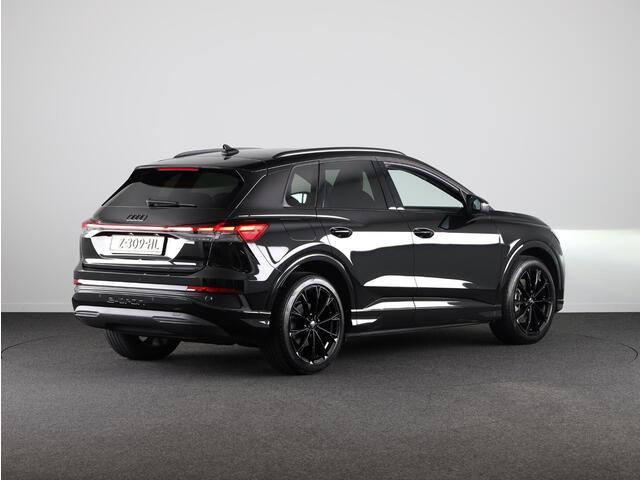 Audi Q4 e-tron 45 S Edition 82 kWh 286pk | 20 inch Lichtmetalen velgen | Achteruitrijcamera | Navigatie | Parkeerhulp Plus