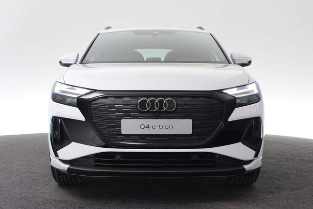 Audi Q4 e-tron S Edition 45 286pk | Assistentiepakket Plus | Veiligheidspakket Plus | Optiekpakket zwart plus