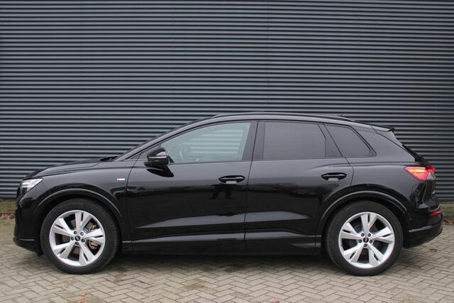 Audi Q4 e-tron 40 Launch Edition S Edition Competition S-line 77 kWh Panoramadak Trekhaak Matrix Acc