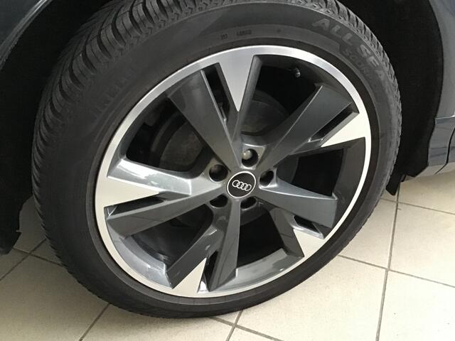 Audi Q4 e-tron 40 L ed AdvPl 77 kWh