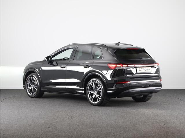 Audi Q4 e-tron 45 quattro S Edition 82 kWh 286pk | Navigatie | Adaptieve cruise controle | 20 inch lichtmetalen velgen