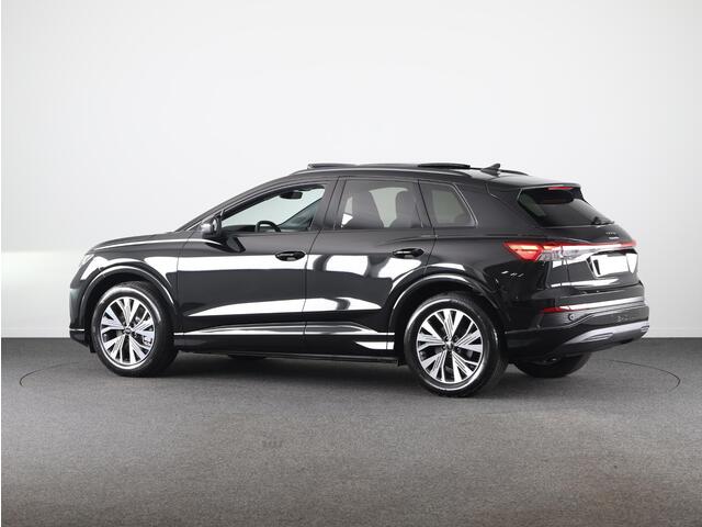 Audi Q4 e-tron 45 quattro Advanced edition 82 kWh Panoramadak, assistentiepakket, comfortpakket, optiekpakket zwart plus