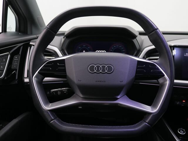 Audi Q4 e-tron 40 Launch edition Advanced Plus 77 kWh / 3-Fase Laden / Warmtepomp / 204PK / Trekhaak / 1000KG Trekgewicht / Matrix LED / HUD Display / Full Option / Allseason banden /