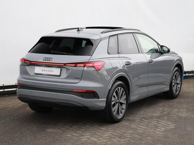 Audi Q4 e-tron 45 quattro Advanced edition 82 kWh 286pk | Panoramadak | Optiek zwart plus | Donker glas achter |