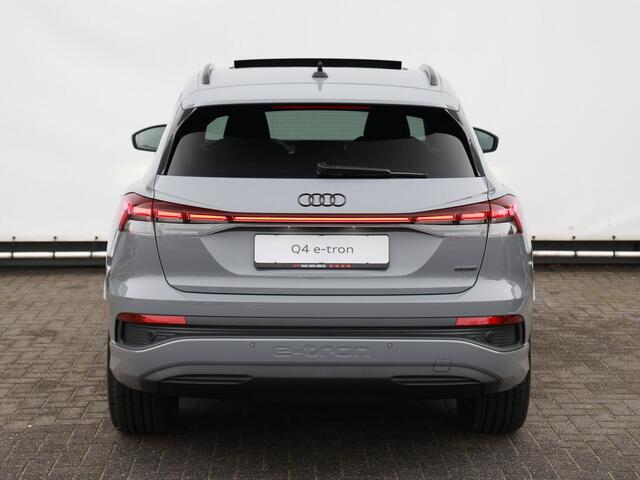 Audi Q4 e-tron 45 quattro Advanced edition 82 kWh 286pk | Panoramadak | Optiek zwart plus | Donker glas achter |