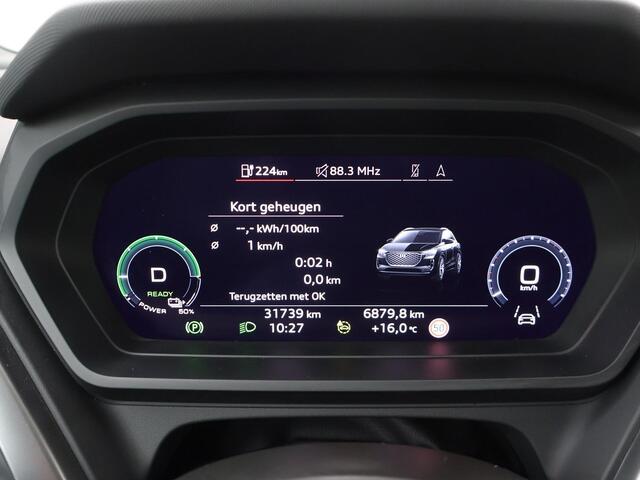 Audi Q4 e-tron 40 Launch edition Advanced 77 kWh | 204 PK | Navigatiesysteem MMI plus | LED Matrix verlichting | El. Achterklep |