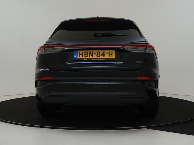 Audi Q4 e-tron 45 quattro S Edition 82 kWh | Achteruitrijcamera | LED Matrix | Stoelverwarming | Navigatie | Adaptieve cruise control | CarPlay | Elektrische achterklep |