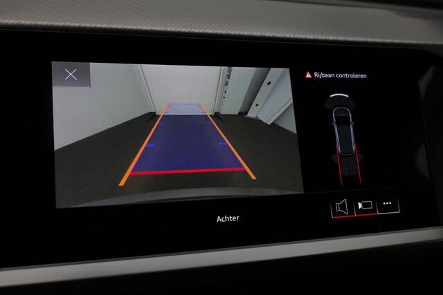 Audi Q4 e-tron 40 Launch edition Advanced 77 kWh / 204 pk | Warmtepomp | Matrix LED koplampen | Demperregeling | Head-up display | Achteruitrijcamera | Navigatie