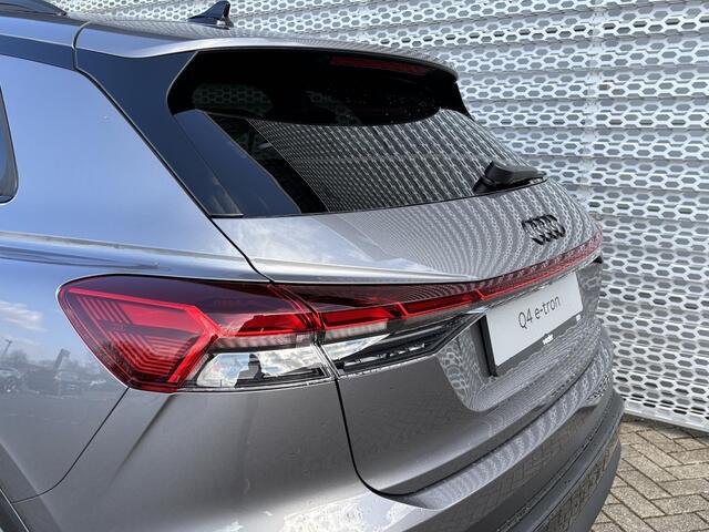 Audi Q4 e-tron Advanced edition (A1) e-tron 45 210kW/286pk 82Kwh 20" LM Velgen | Panorama dak | Cruise Control Adaptief | Camera Achter |