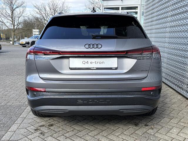 Audi Q4 e-tron Advanced edition (A1) e-tron 45 210kW/286pk 82Kwh 20" LM Velgen | Panorama dak | Cruise Control Adaptief | Camera Achter |