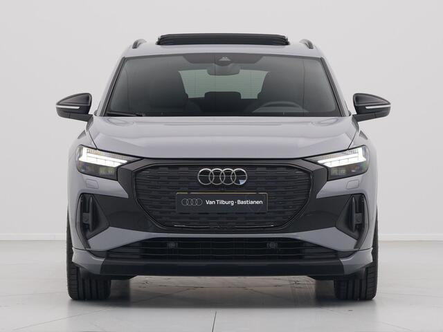 Audi Q4 e-tron 45 quattro S Edition 82 kWh Panodak SONOS Keyless Warmtepomp Stuurverwarming