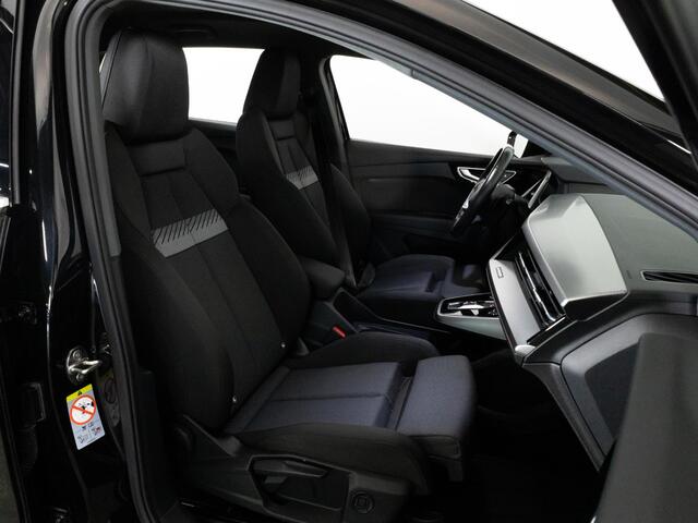 Audi Q4 e-tron 35 170 PK 55 kWh Advance | LED Matrix | Navigatie Via Smartphone | Cruise Control | Stoelverwarming |
