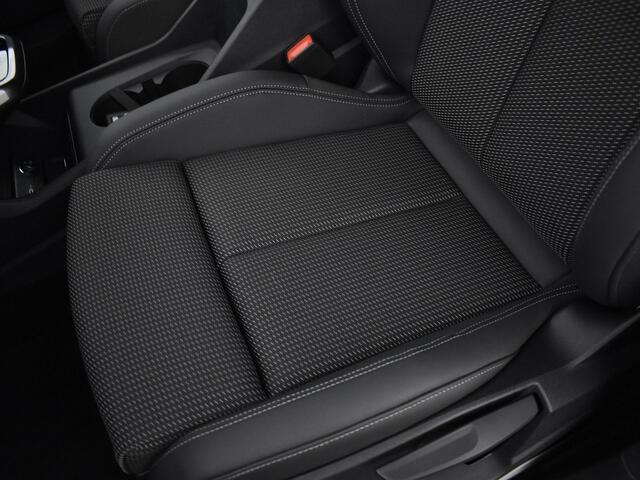 Audi Q4 e-tron S edition e-tron 45 286 PK - Assistentiepakket plus - Comfortpakket - Glazen panoramadak