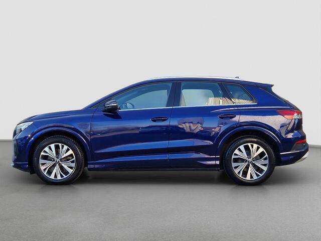 Audi Q4 e-tron 35 Launch edition Advanced 55 kWh | Stoelverwarming | Clima | Draadloos Android Auto / Apple Carplay | PDC | Verwarmde buitenspiegels|