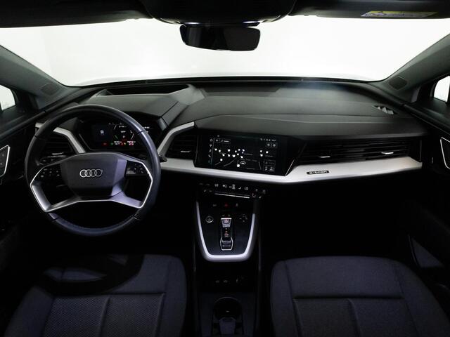 Audi Q4 e-tron Advanced Edition 35 55 kWh 170pk | Head-up display | Adaptieve Cruise Control | Stoelverwarming | Navigatie |