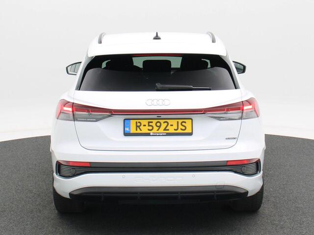 Audi Q4 e-tron 50 quattro 300 Pk Automaat S-Line | Full LED | Navigatie | Sonos Audio | Leder | 21 Inch | Camera | 57.741 Km!!