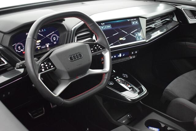 Audi Q4 e-tron 40 204pk 2x S-Line Black Edition 77 kWh Trekhaak Camera Matrix Led Navigatie