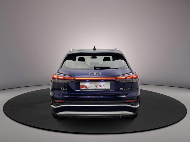 Audi Q4 e-tron 45 S Edition 82 kWh 286PK | S Line | Audi Sound | Stuurverwarming | Stoelverwarming | Sportstoelen | Ambient-Lightning |